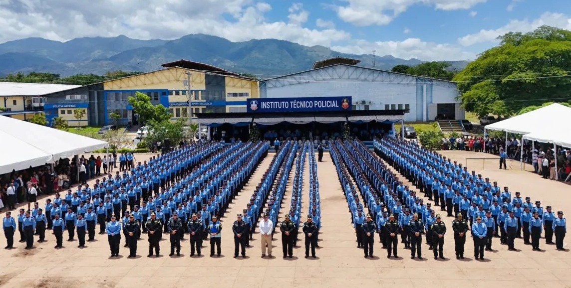 La Policía Nacional se fortalece con 651 nuevos agentes graduados de la Promoción 115 de ITP